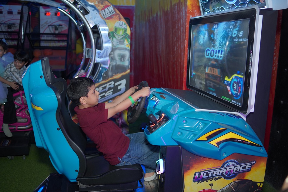 Delhi Biggest Gaming Zone | Delhi Biggest Play House | Best Gaming Zone in Delhi
